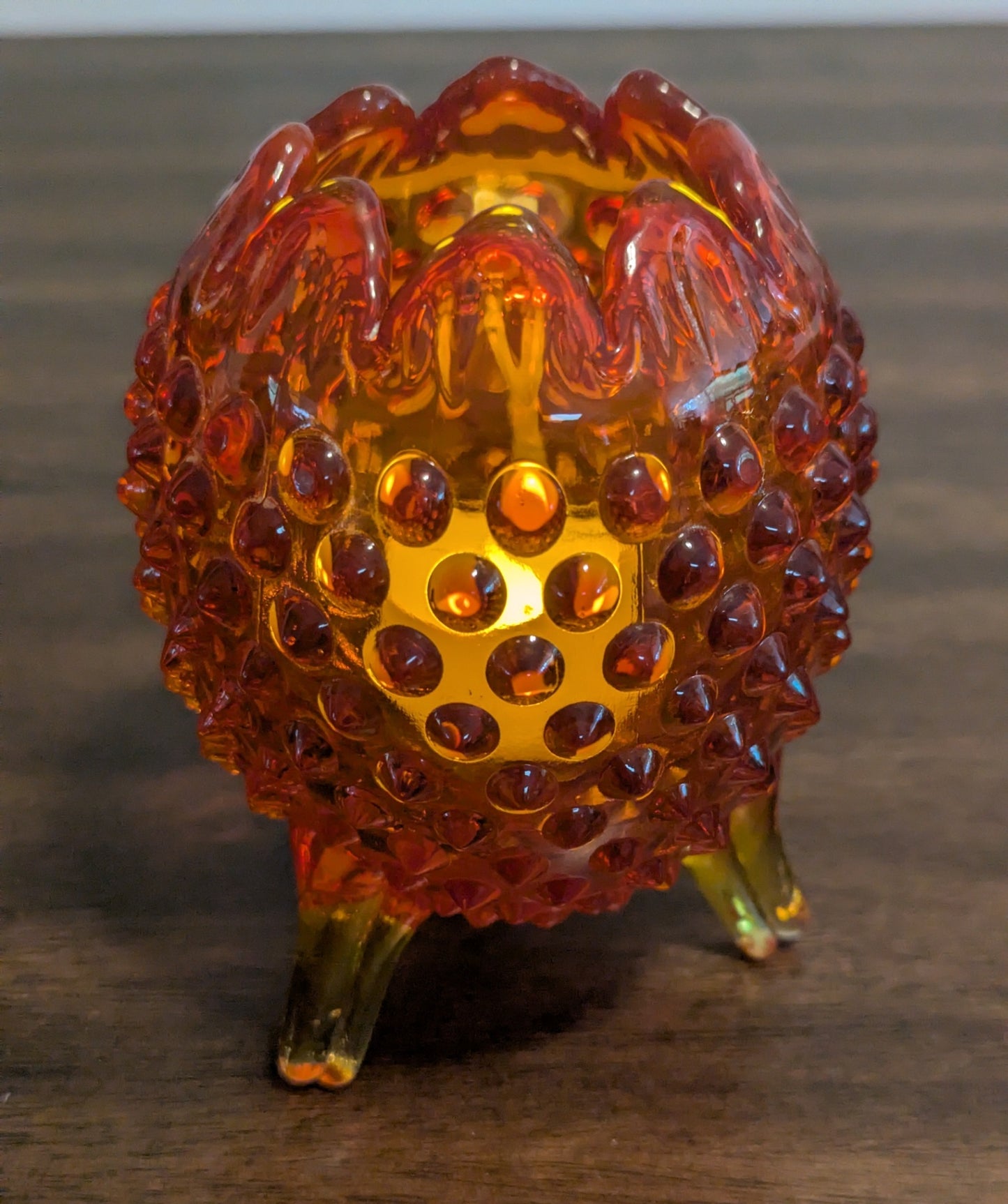Fenton Amberina 3-footed Egg Shaped Rose Bowl