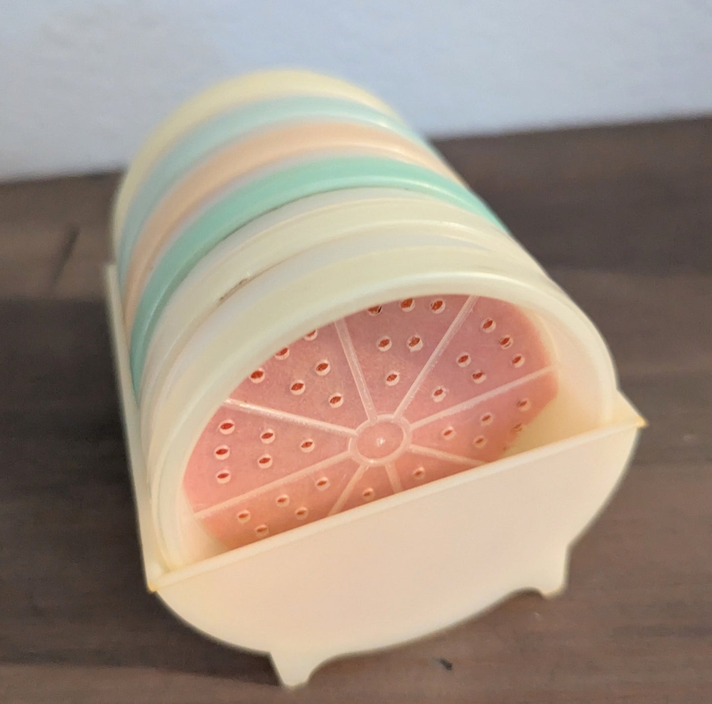 Vtg. Tupperware "Wagon Wheel" Coaster Set