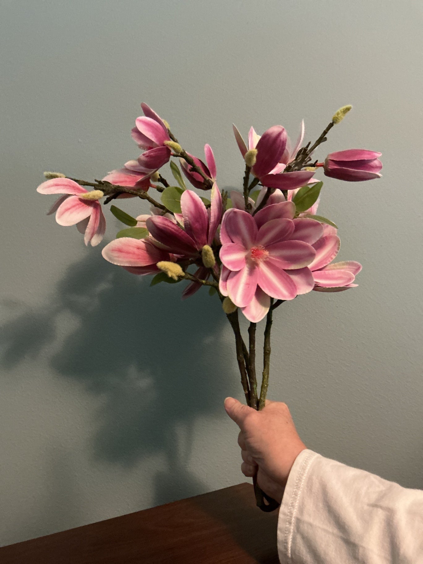 Artificial magnolia flowers. Set of 4