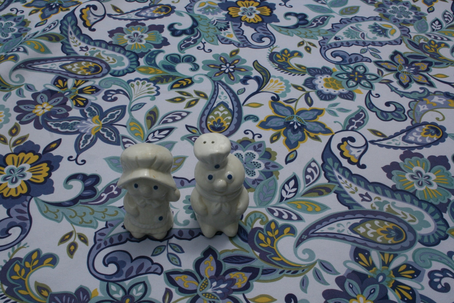 Salt Pepper Shakers