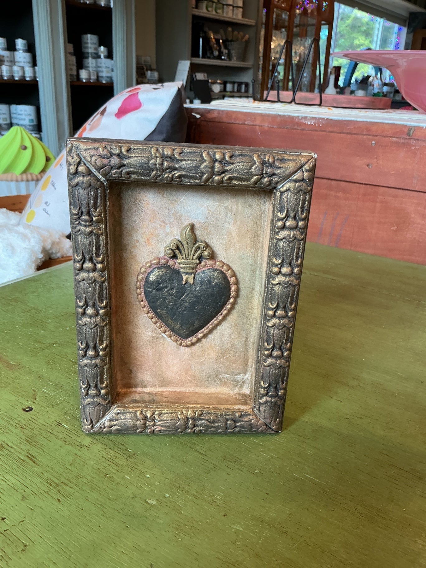 Rustic heart decor