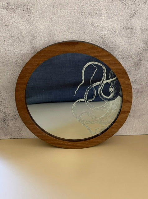 Kraken Mirror