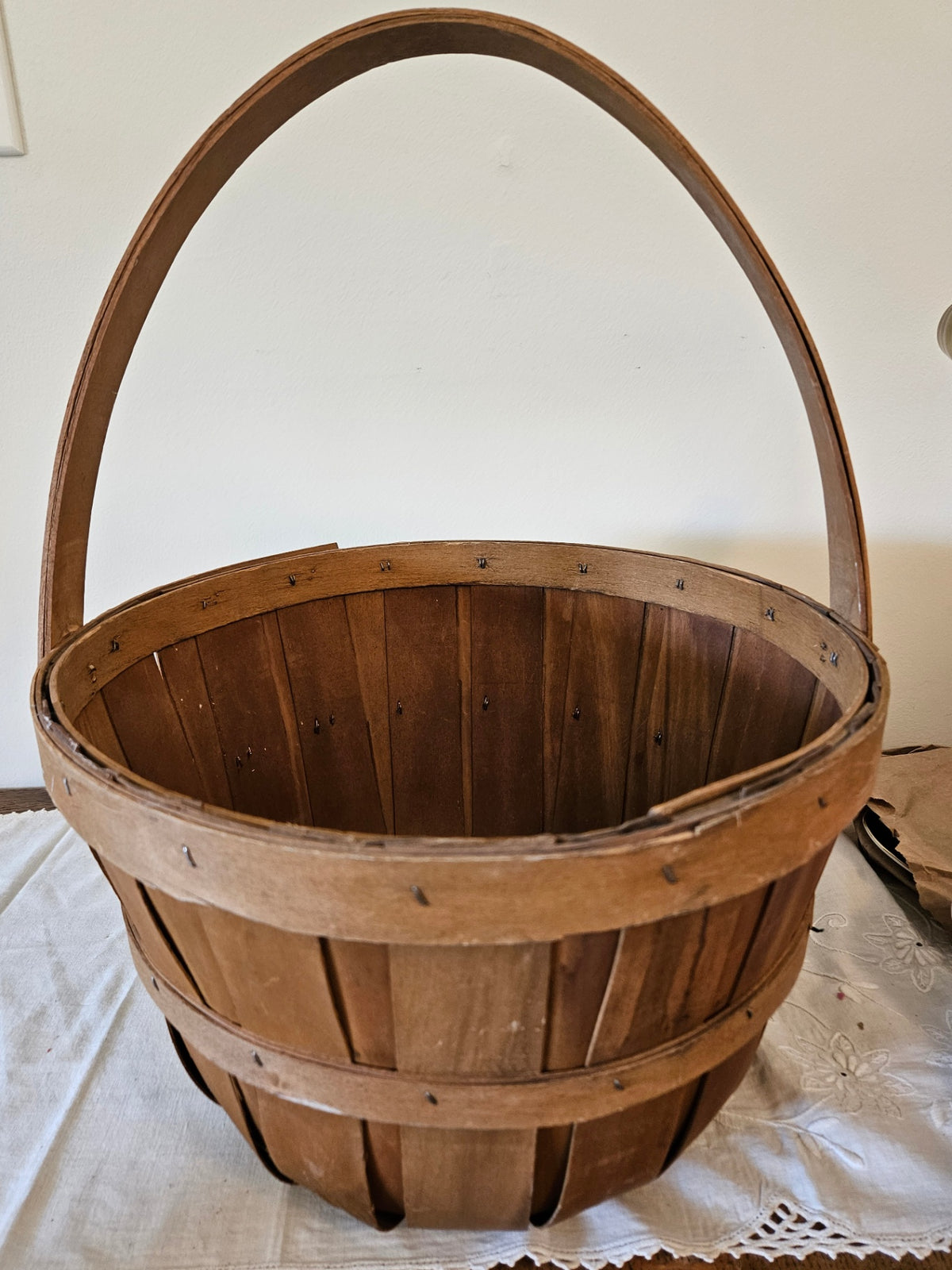 Large slat basket