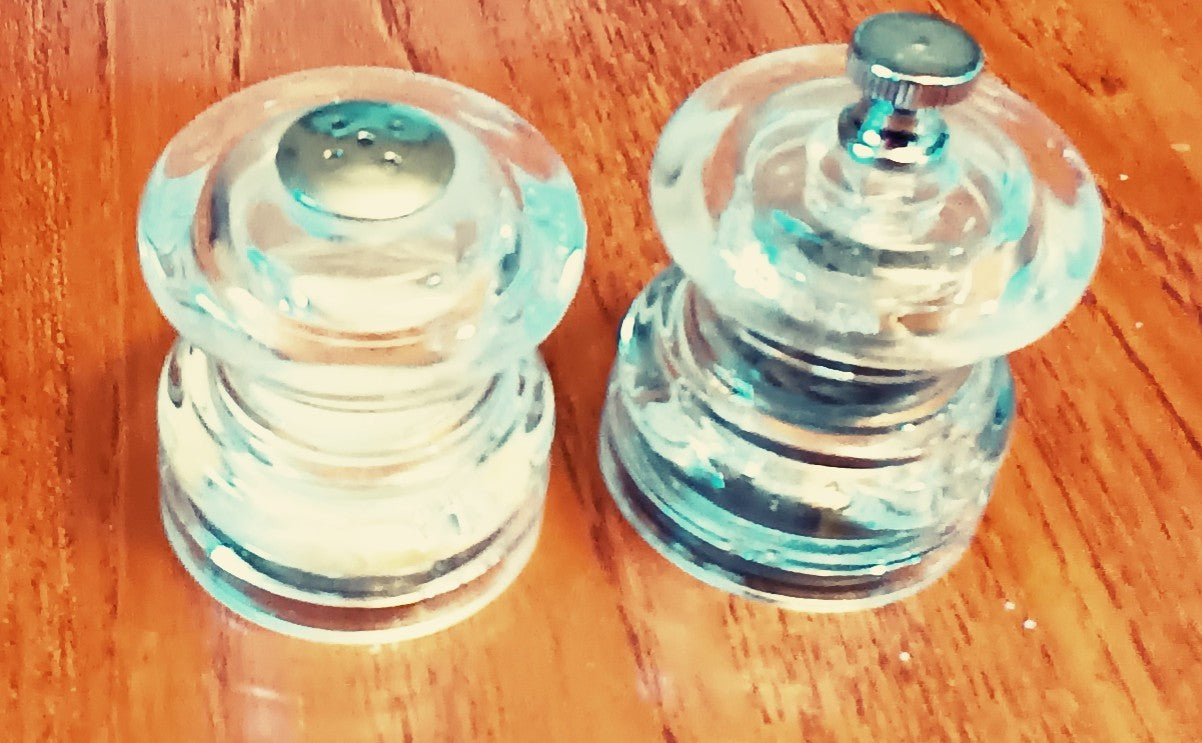 Personal Sized Pepper Grinder & Salt Shaker