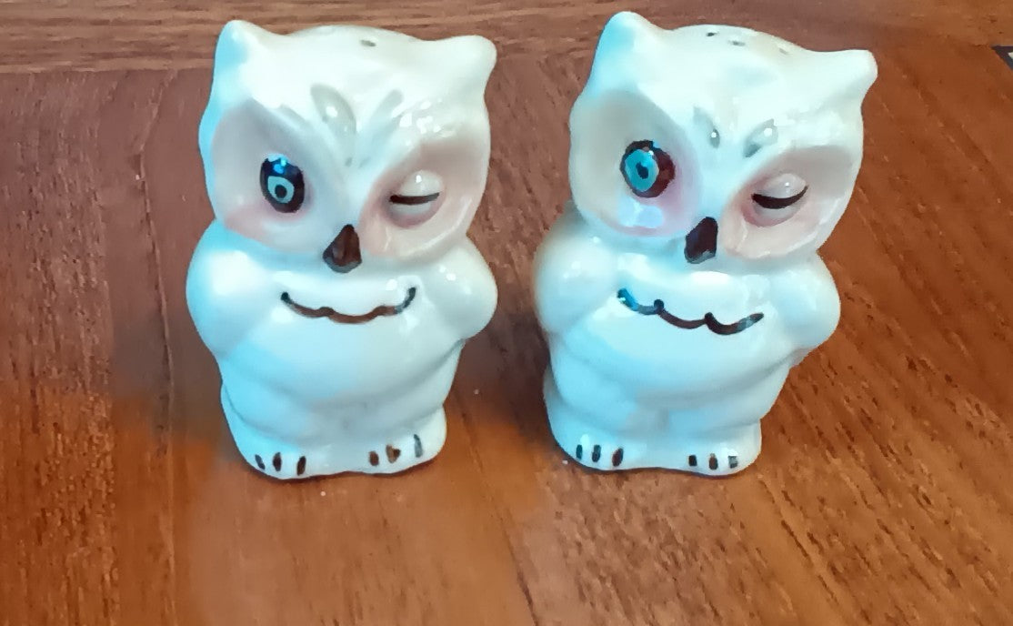 1940's Collectible Salt& Pepper