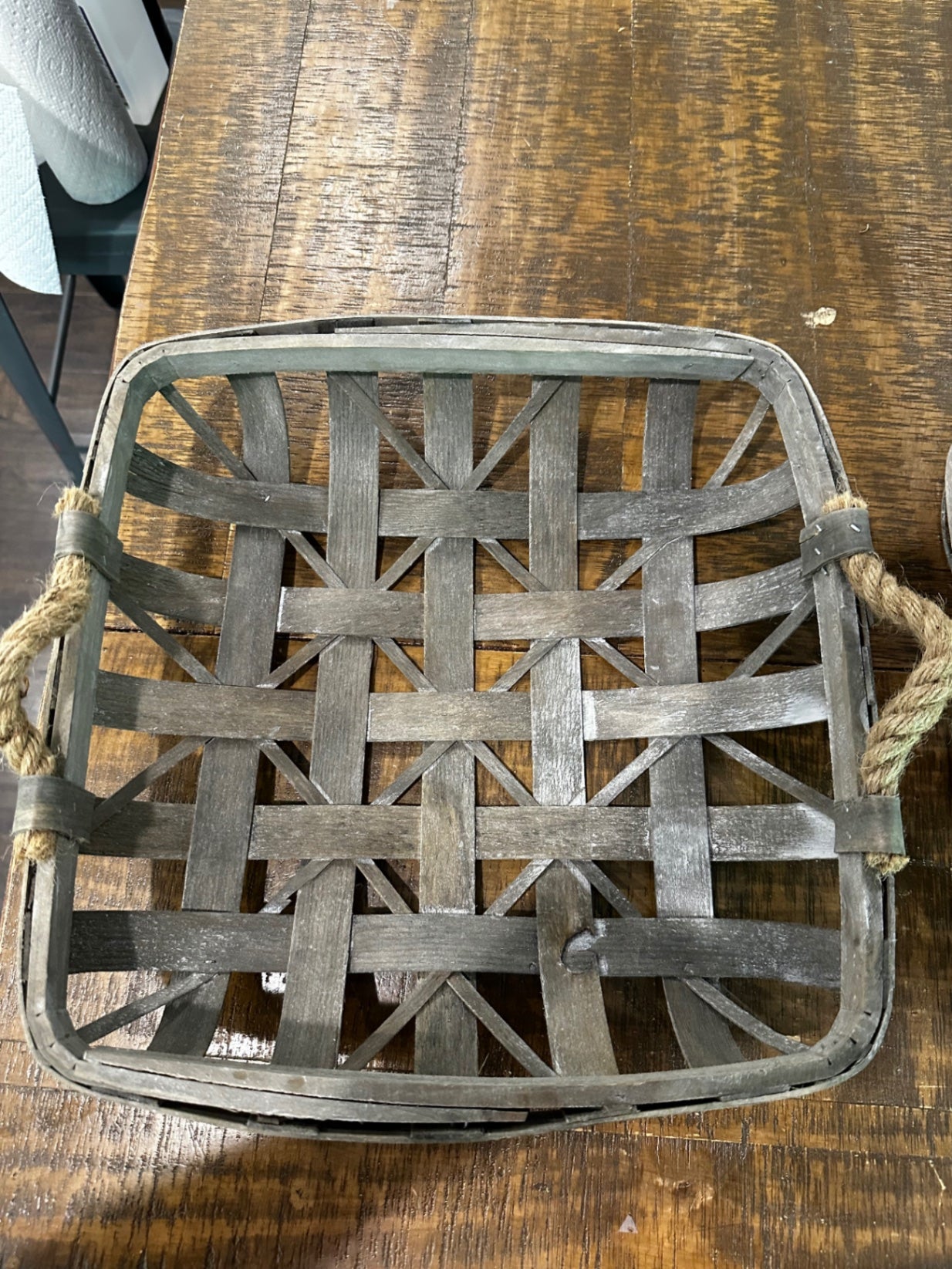 Large cigar basket