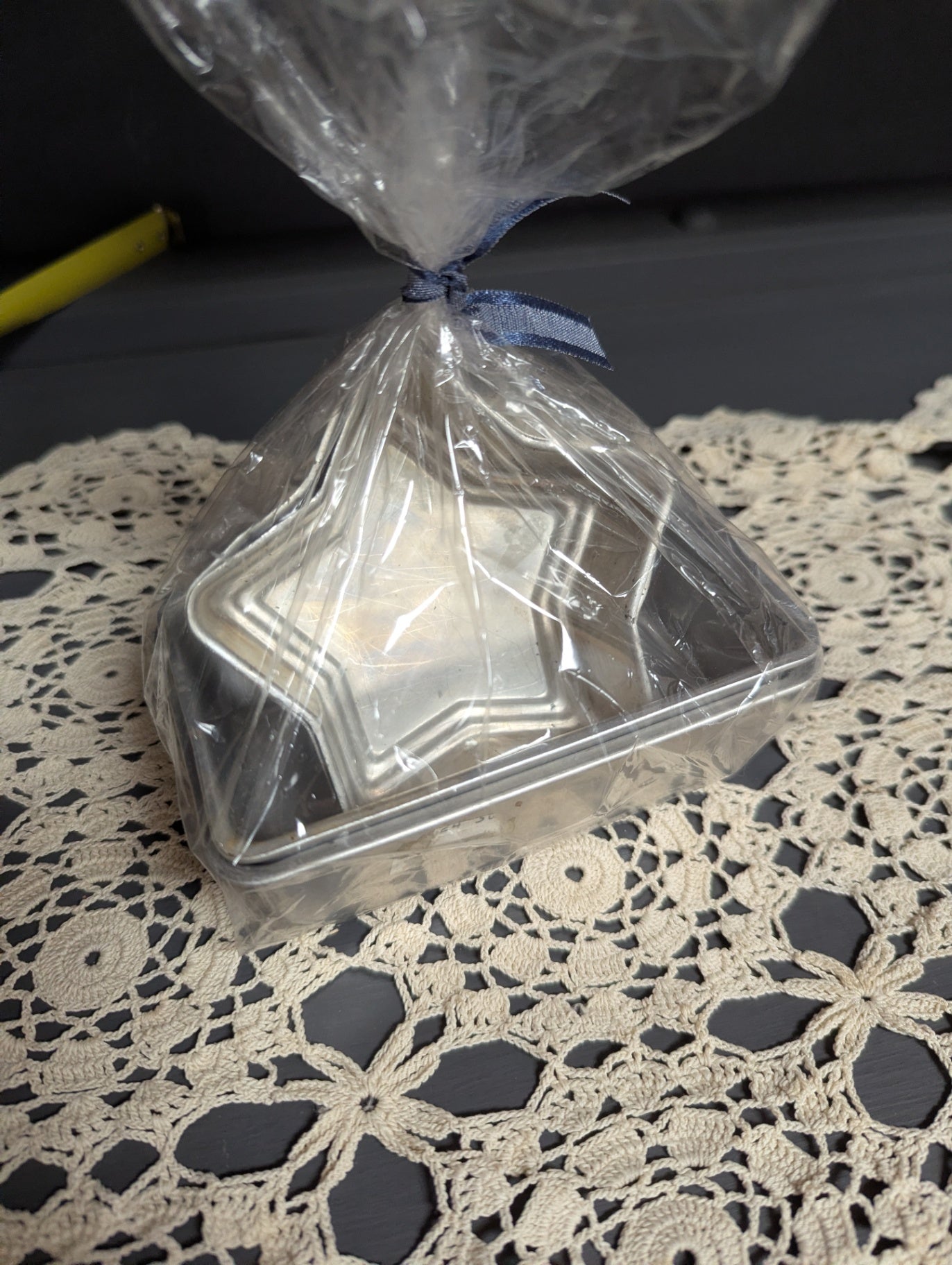 Vtg. Mini Baking Pans (Stars & Rectangles)