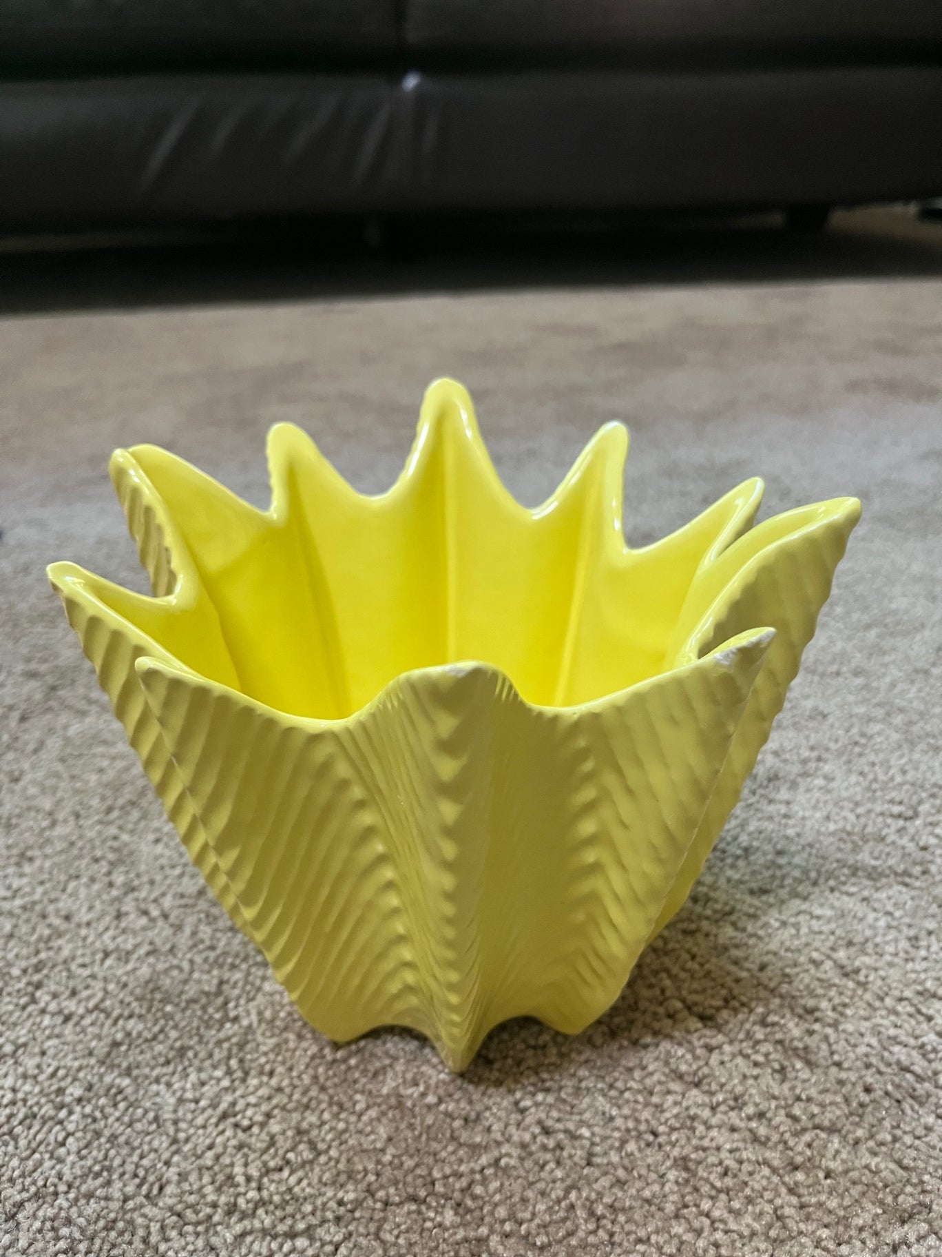 Cheerful vintage yellow planter/bowl