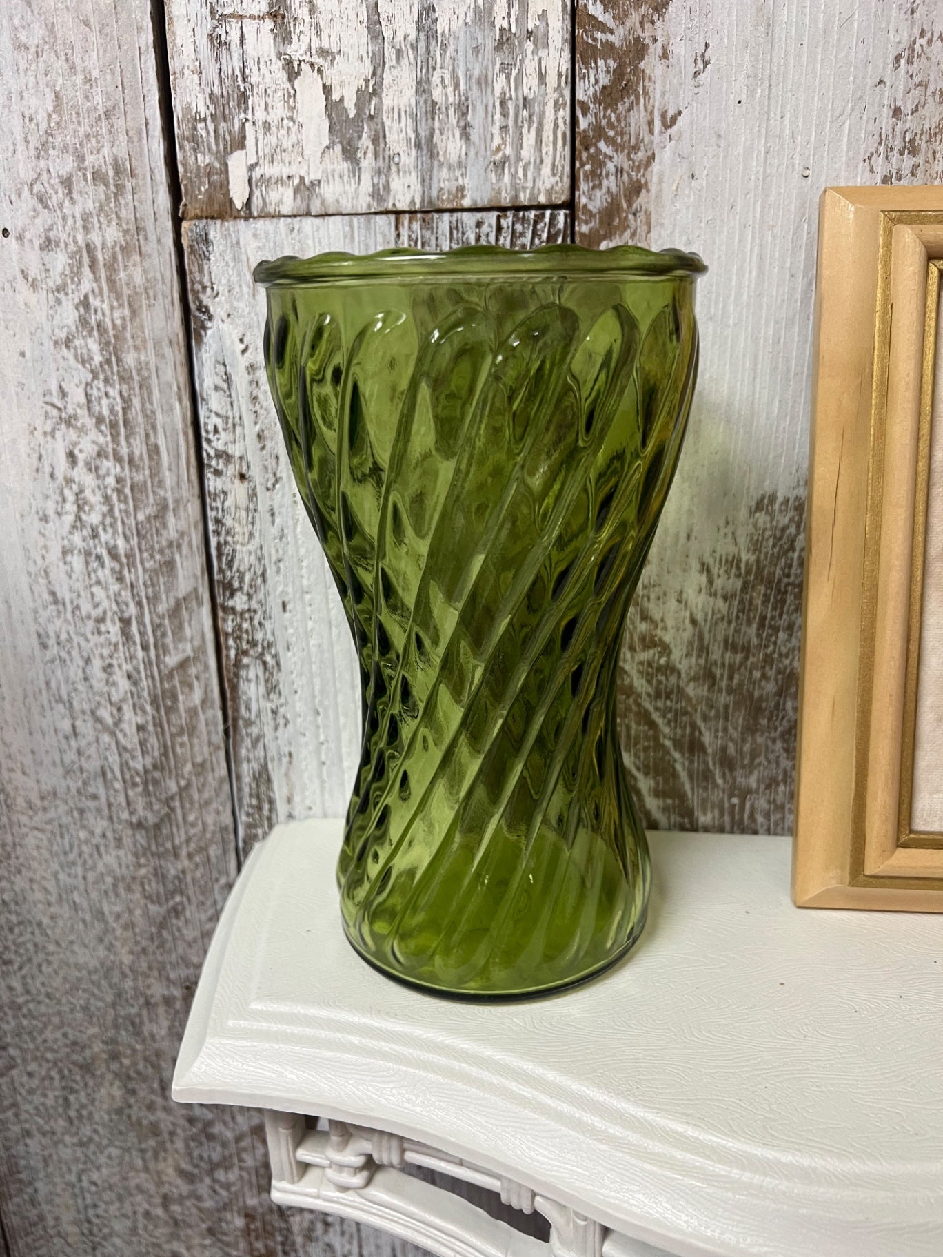 Vintage Hoosier Glass Avocado Green Vase