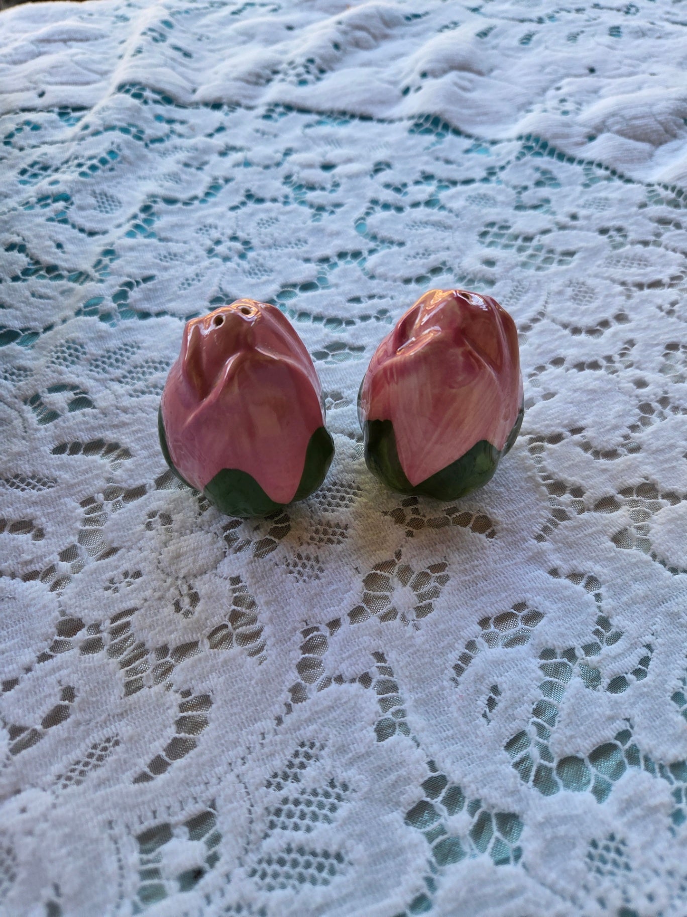 Desert rose salt and pepper