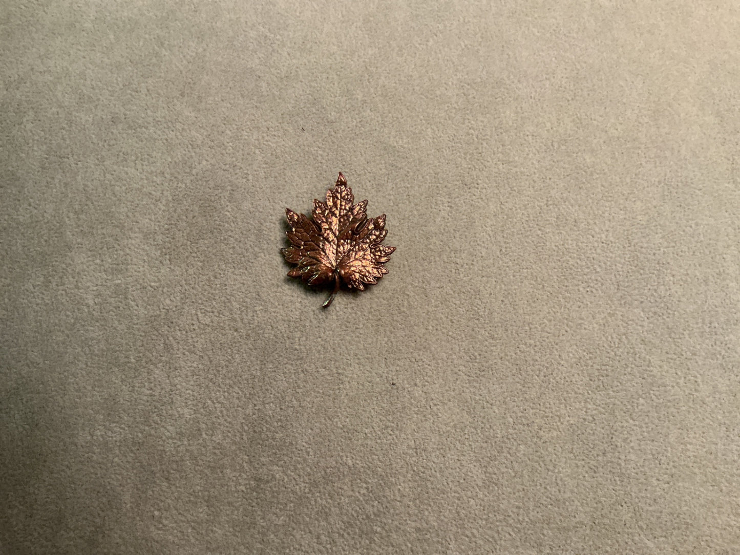 Maple leaf brooch