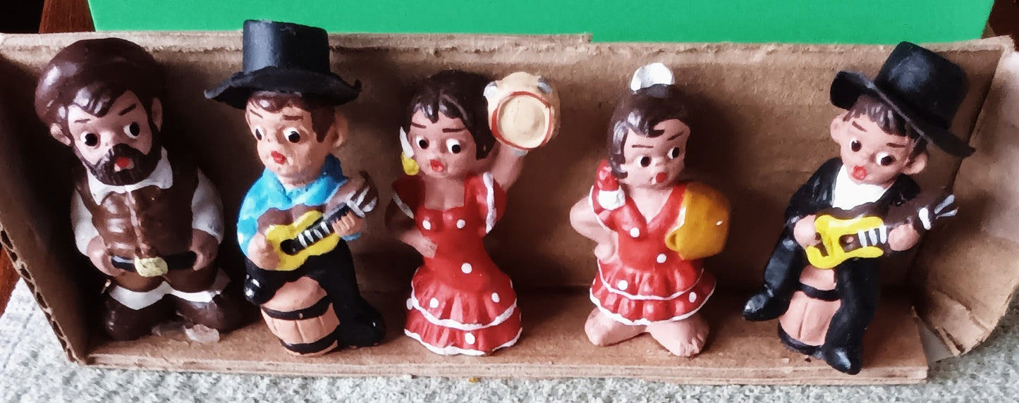 Handcrafted, Spanish Mud People