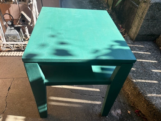 Farmhouse Table with Shelf