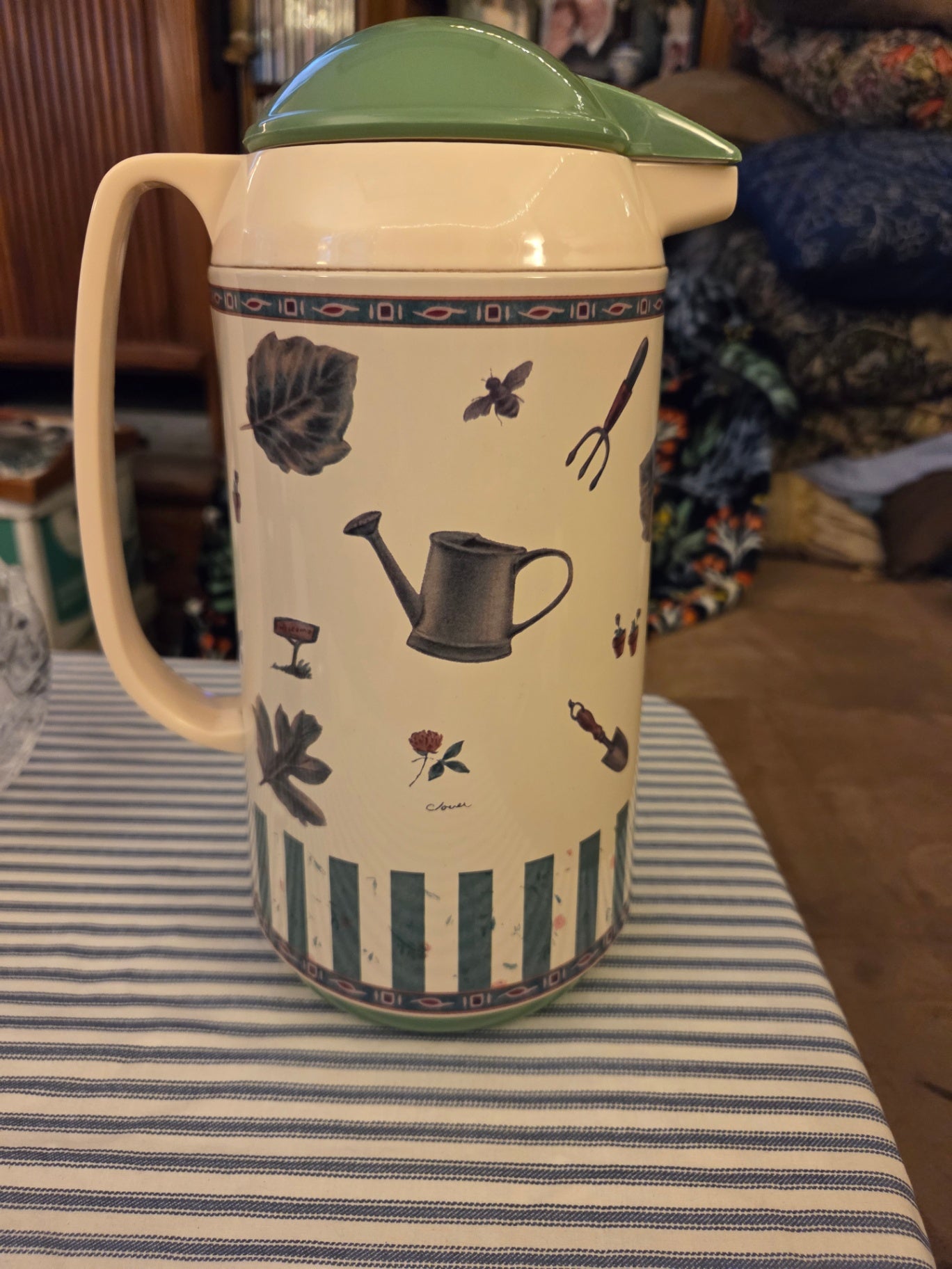 Pfaltzgraff carafe