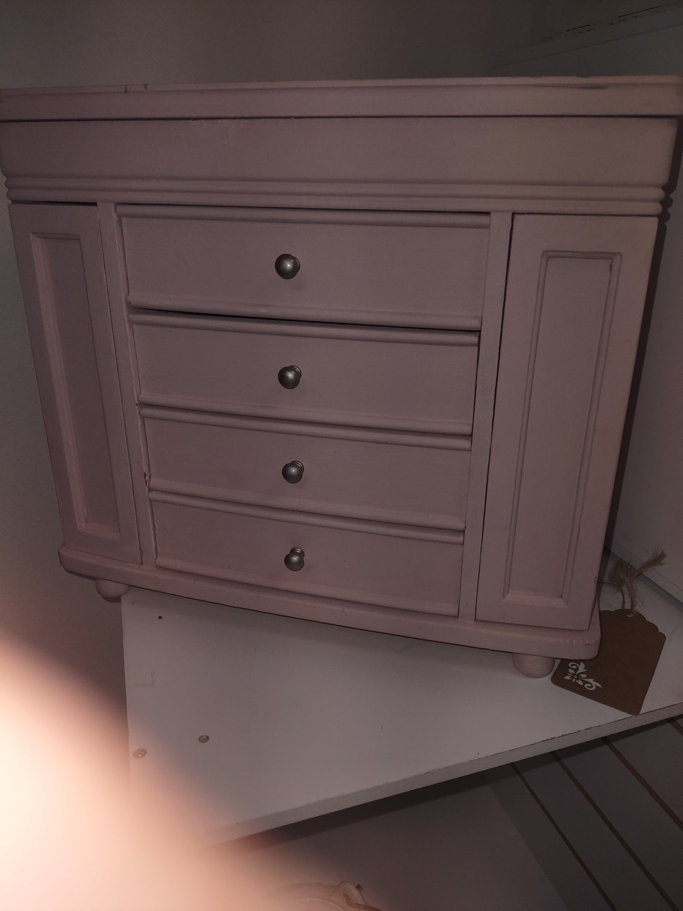 Pink jewelry box flowers
