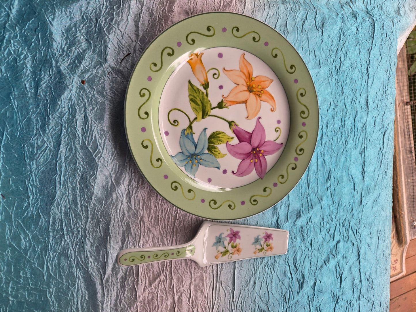 Godinger cake set
