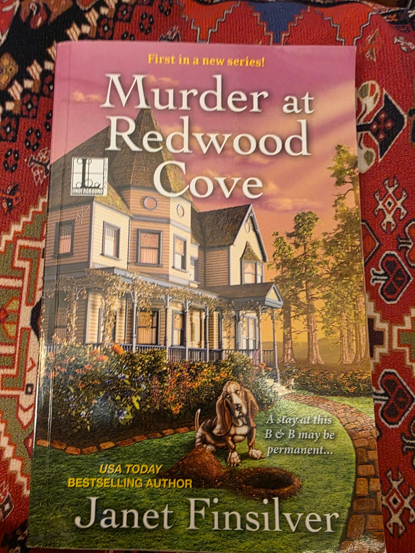 MURDER AT REDWOOD COVE BY JANET FINN SILVER