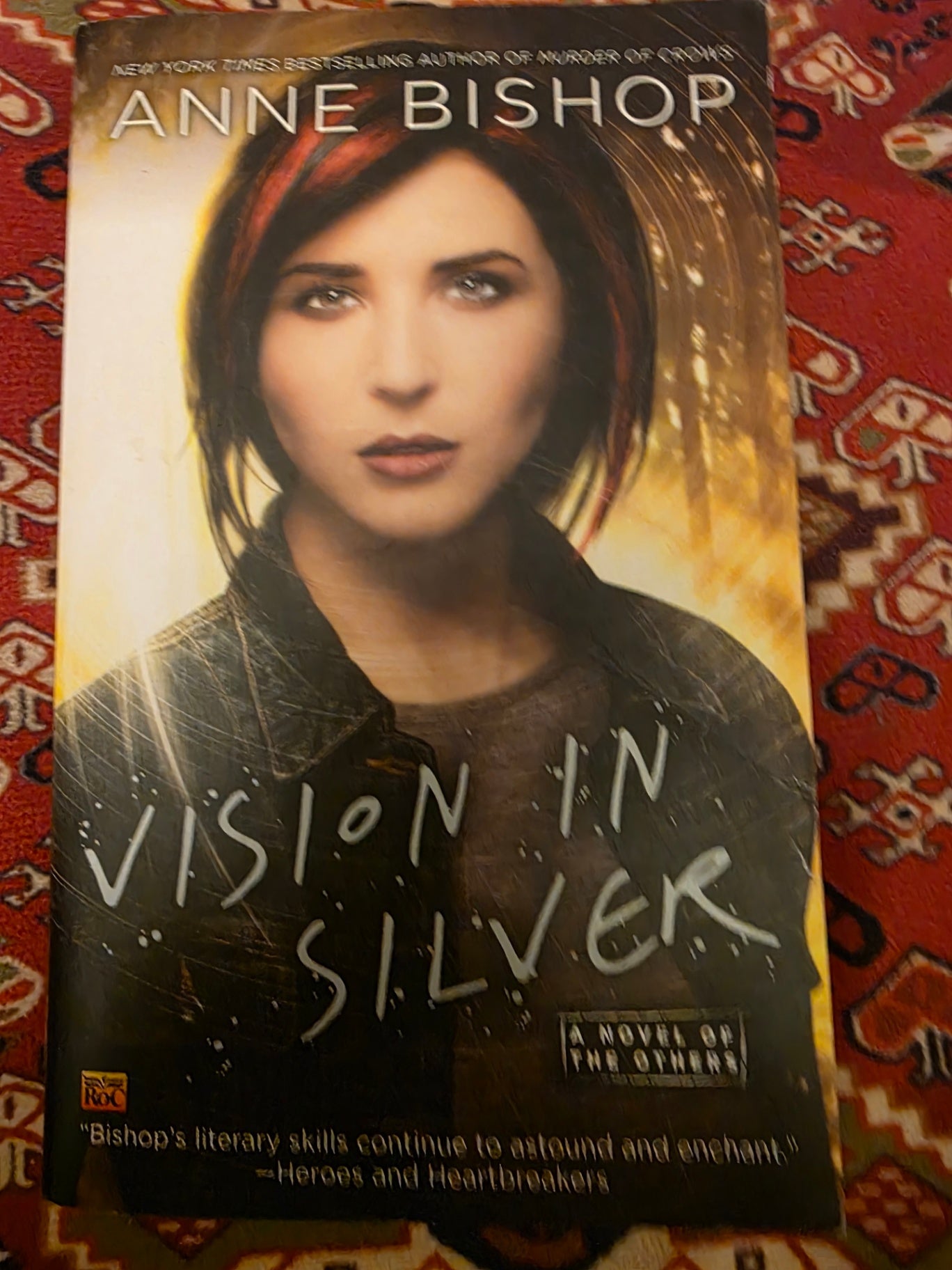 VISION IN SILVER BY ANNE BISHOP