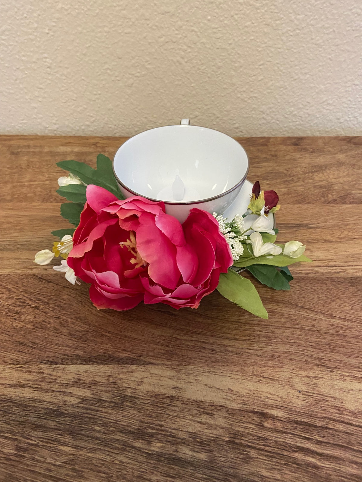 Teacup Fuschia Peony with candle 6