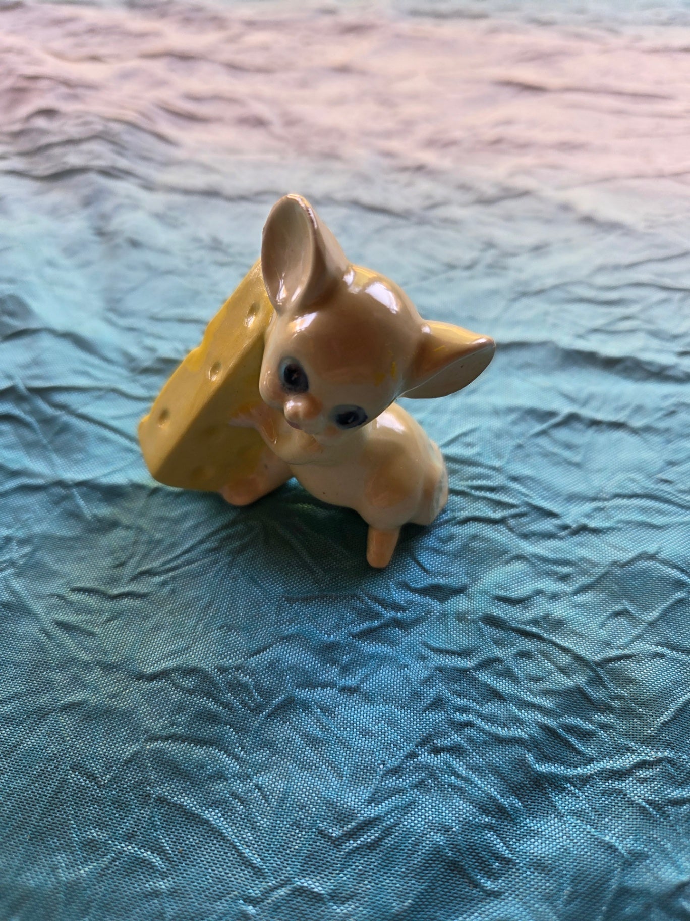 Mouse with cheese