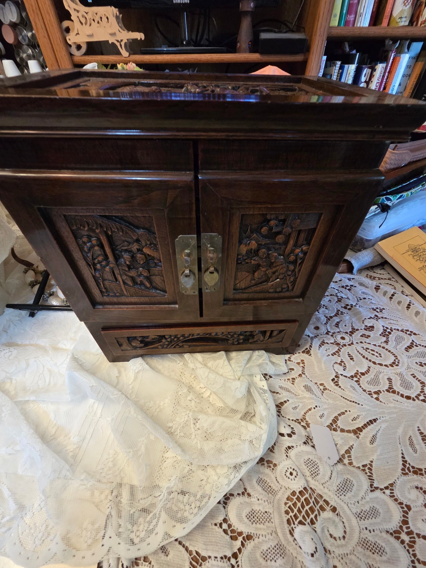 Hand carved Chinese jewelry chest