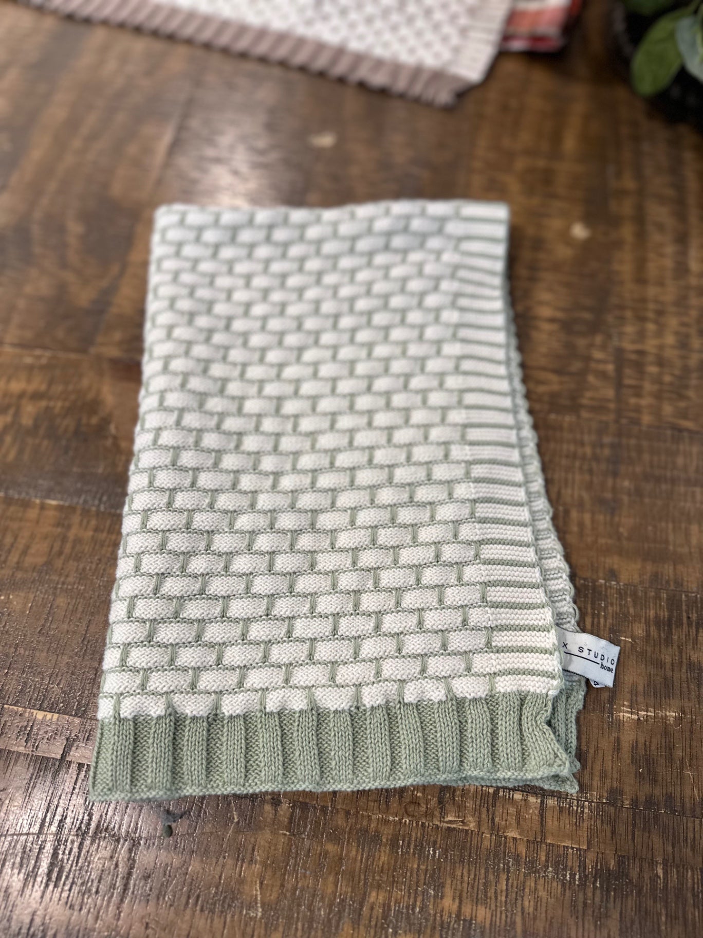 Green dish towel