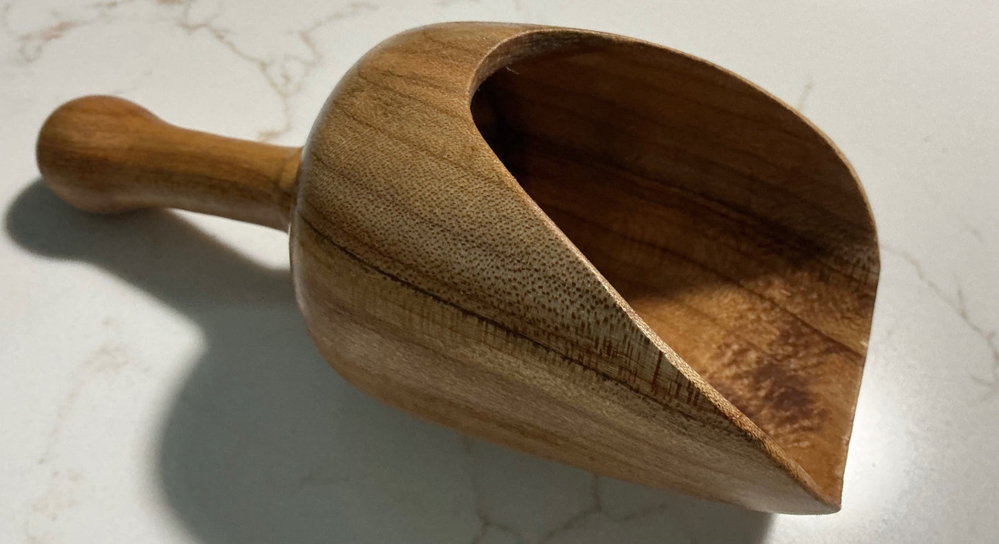 Primitive Scoop