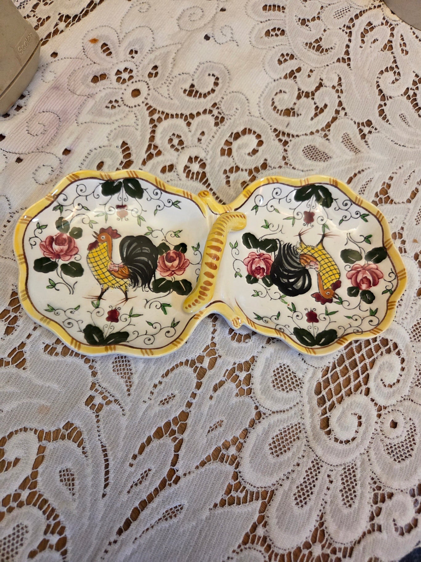 Vintage rooster roses dish