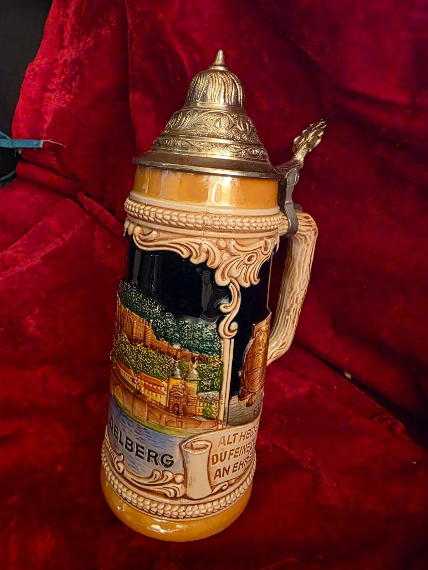 GERMAN LIDDED STEIN VINTAGE.