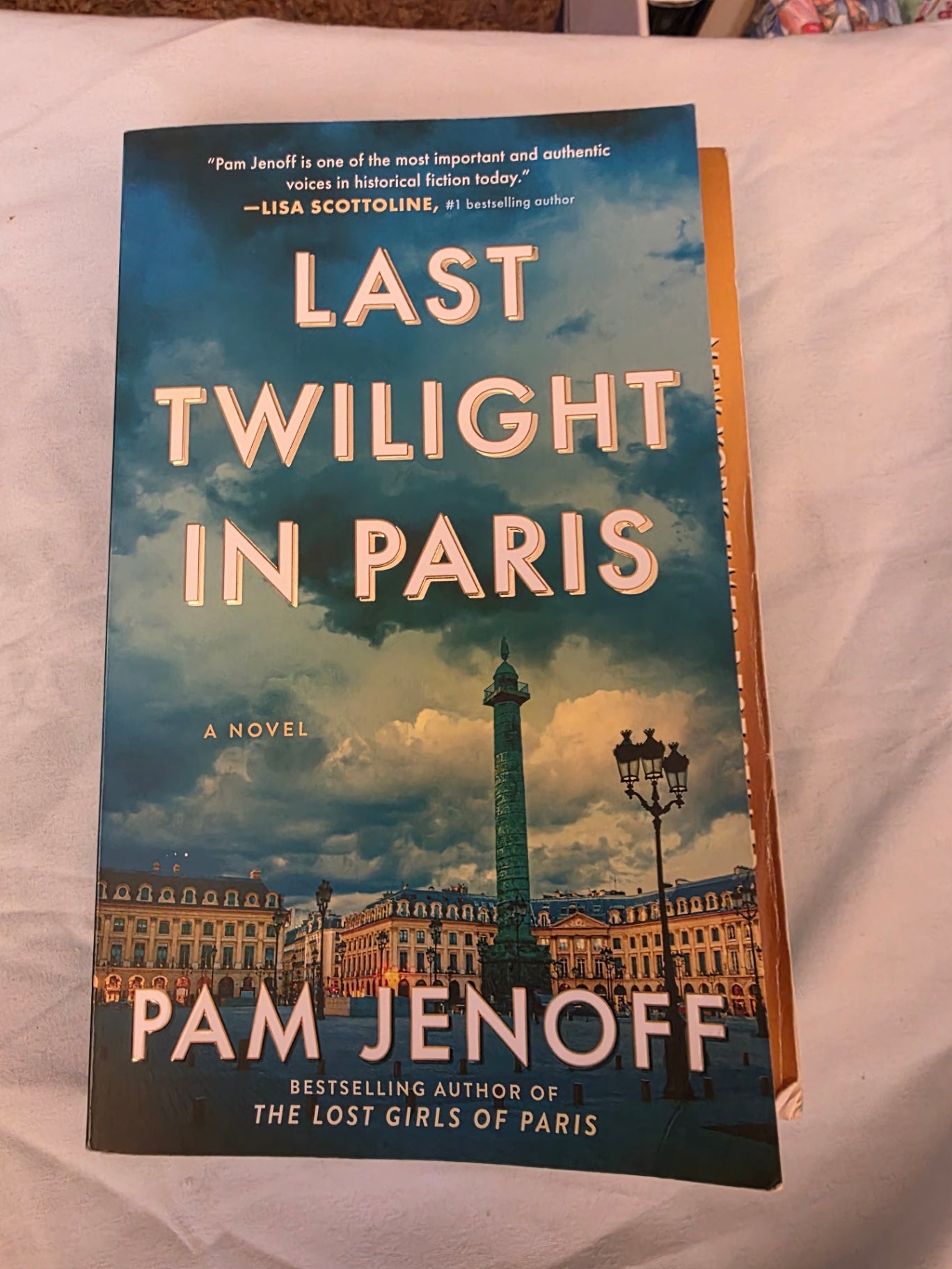 LAST TWILIGHT, IN PARIS.