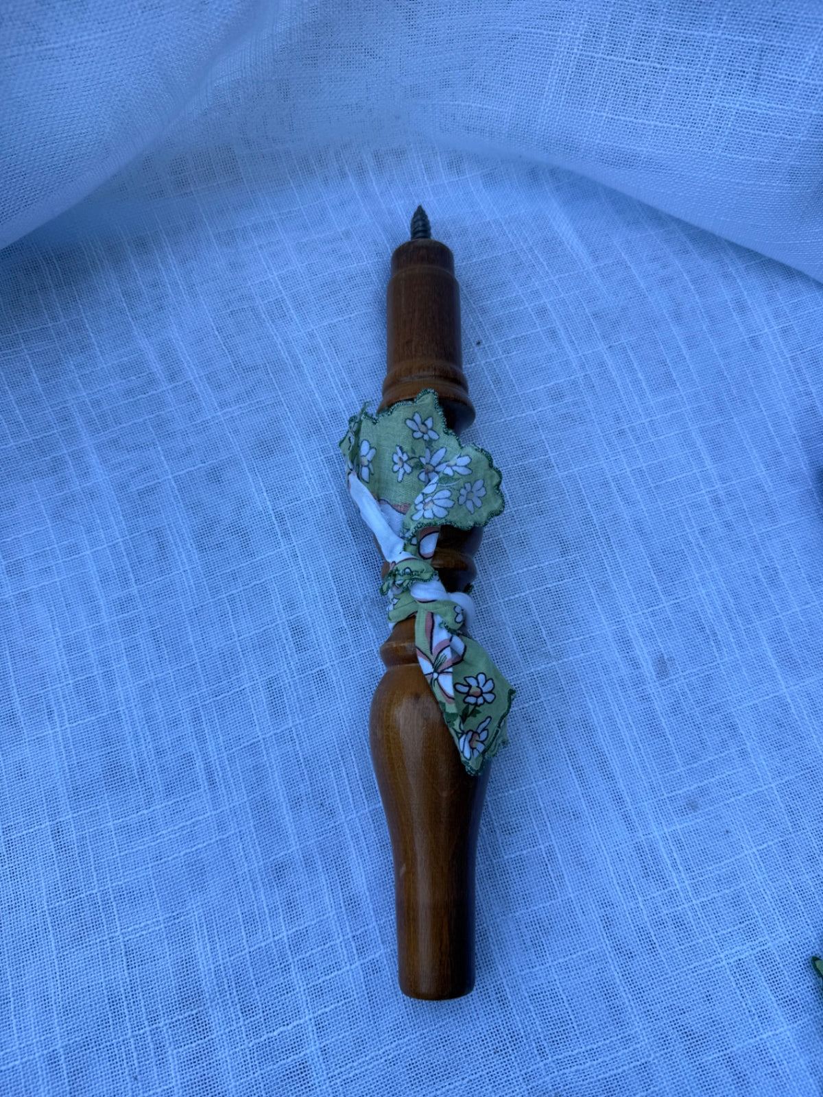 Vintage Turned Wood Furniture Spindle | Farmhouse Salvage Decor w/ Vintage Lace Hanky