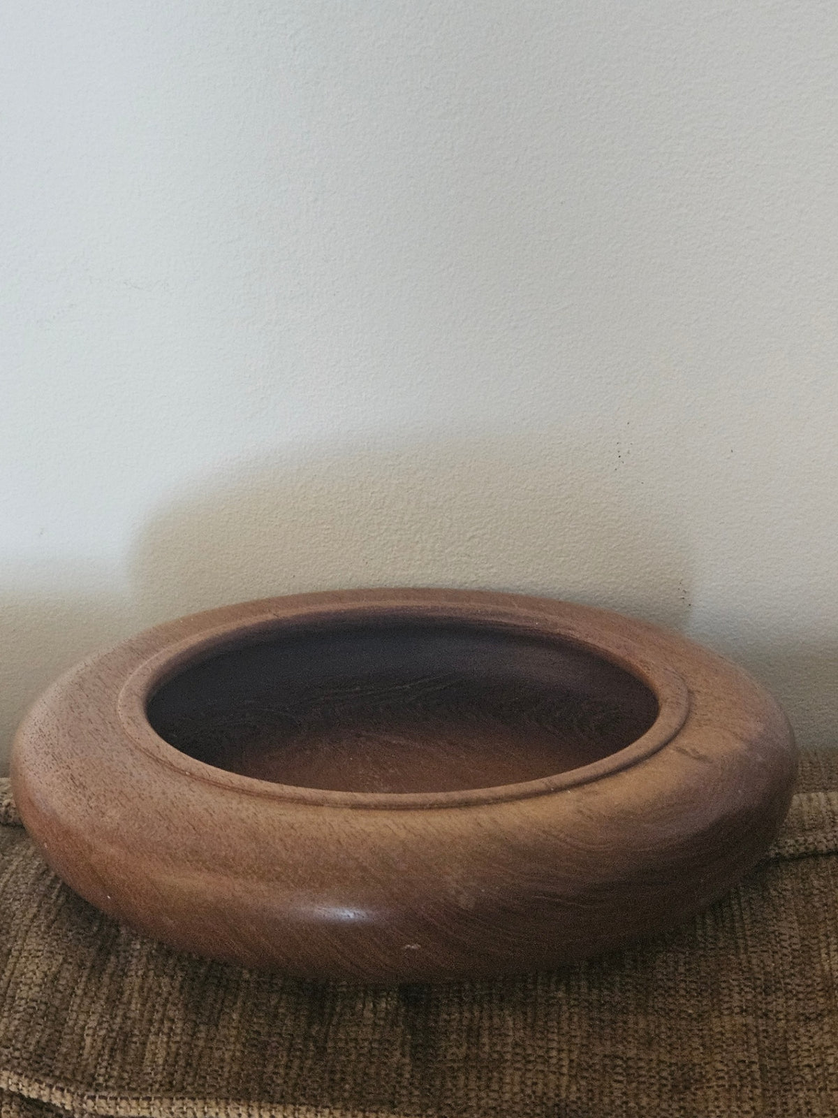 Hand turned wood bowl 9 in D approx