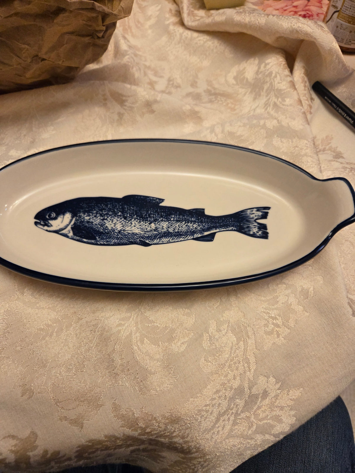 Dockside, bakeware fish
