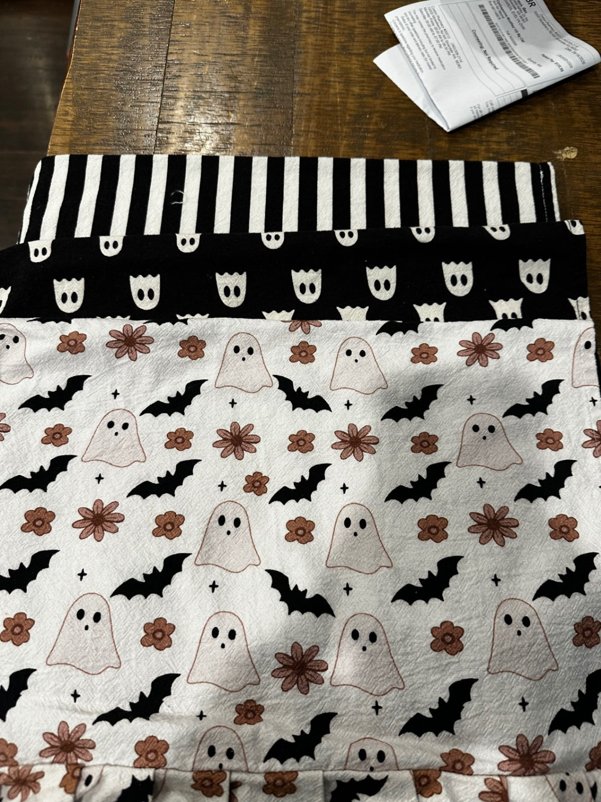 Black Halloween hand towels
