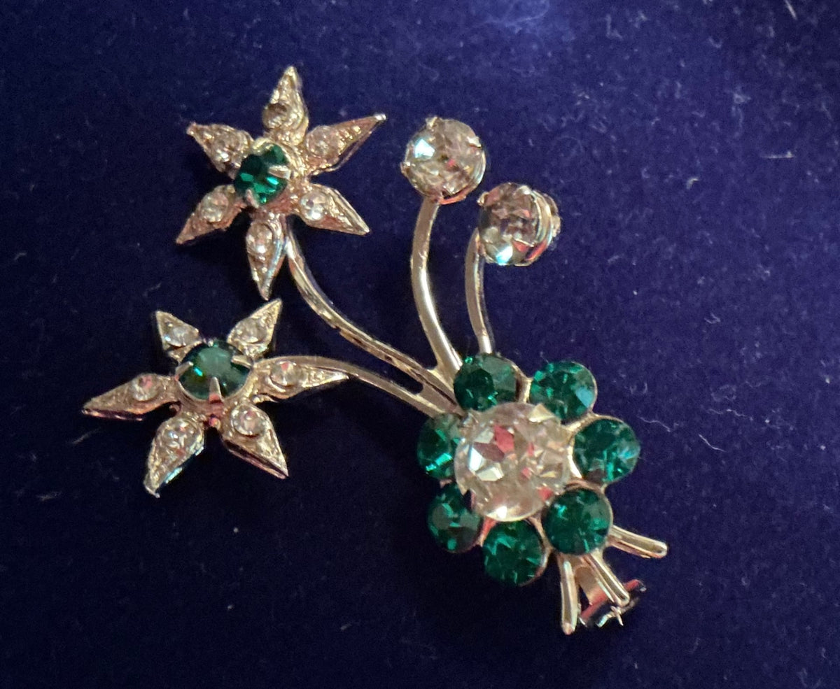 VTG. Floral Brooch