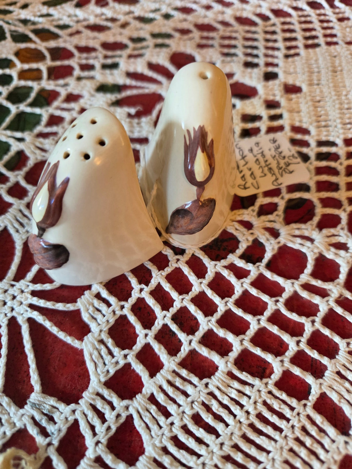 Carlton ware windswept salton pepper