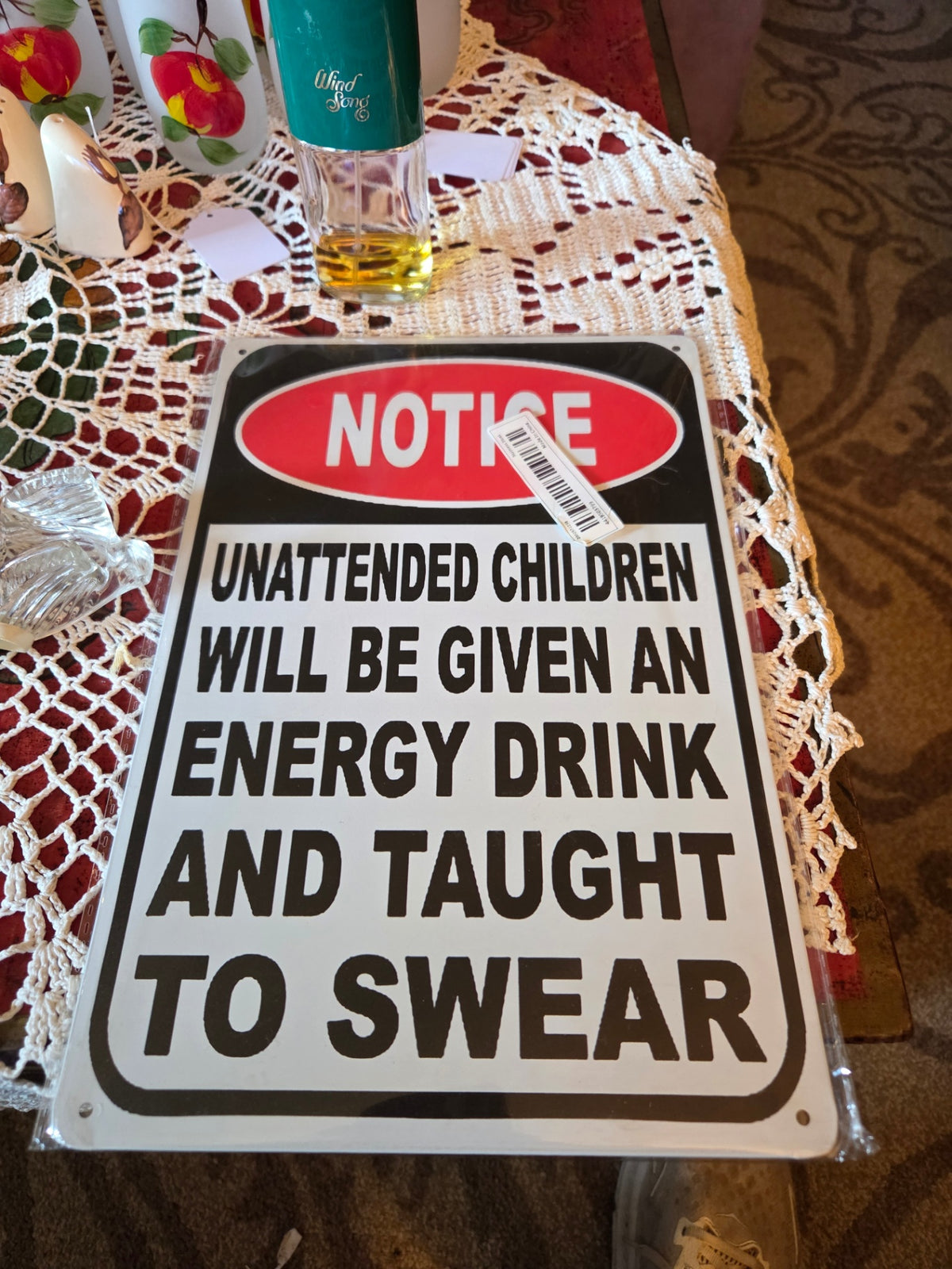 Notice unattended children sign