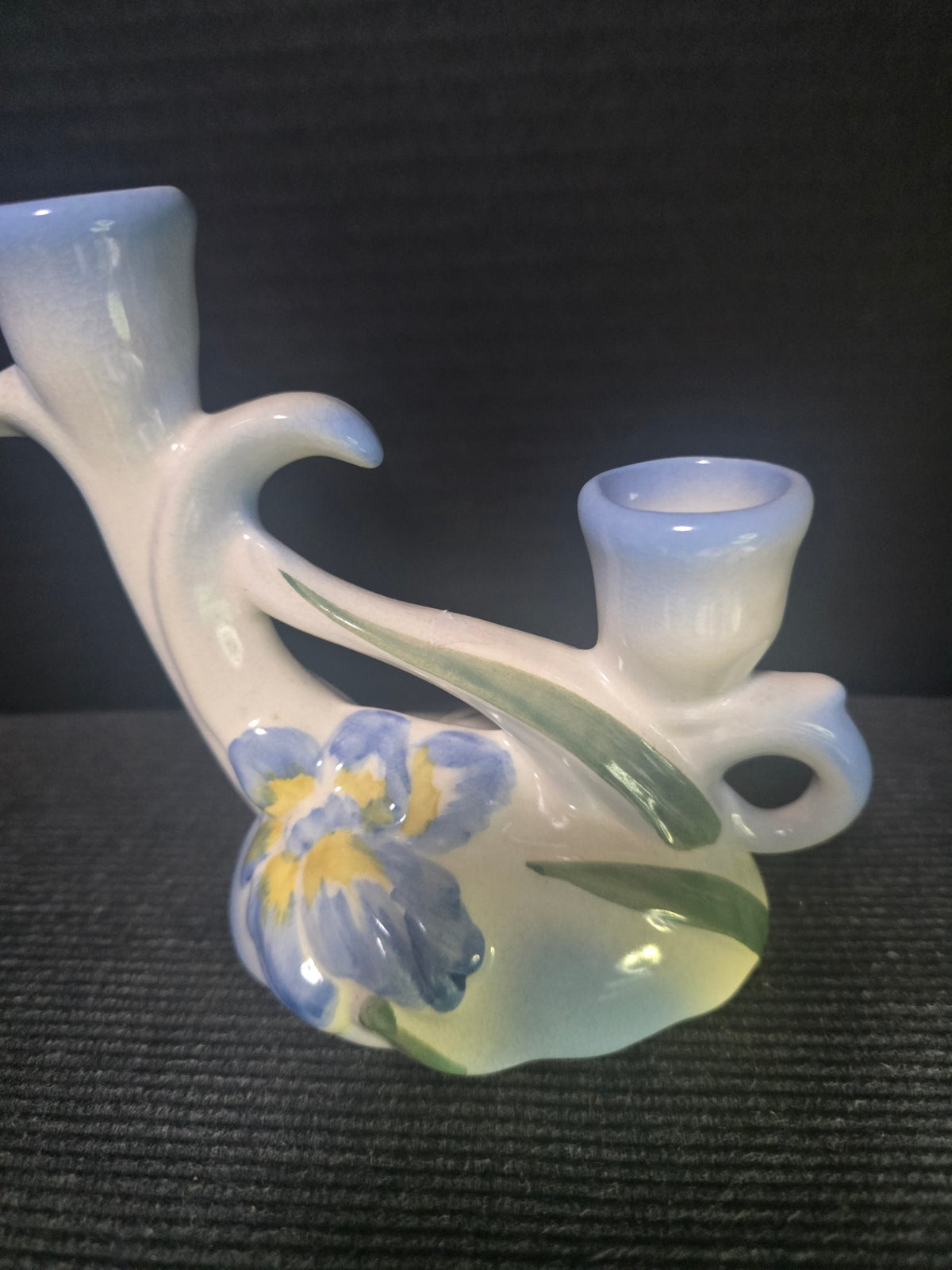 Iris candlestick holder