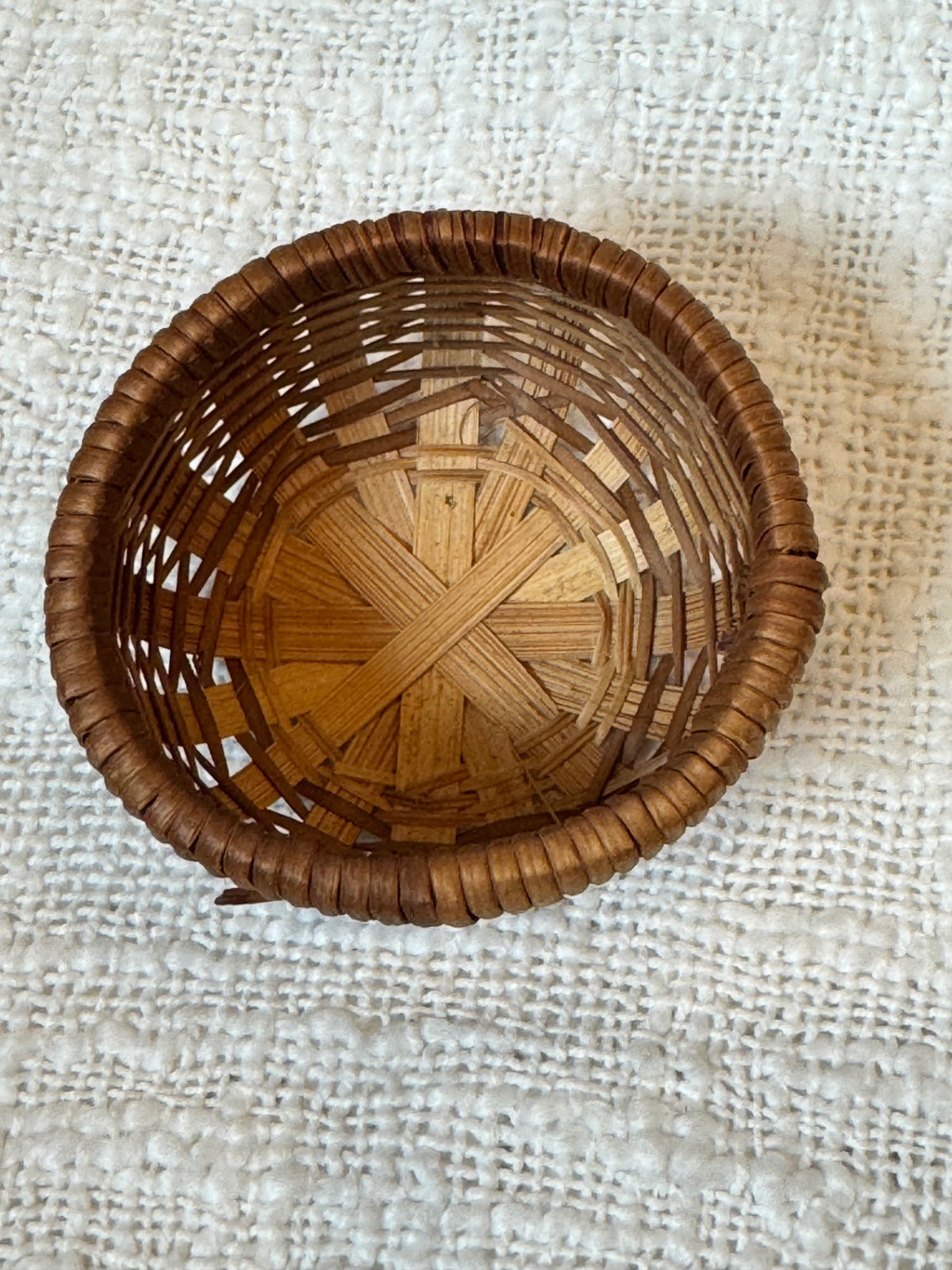 Little woven two tone basket