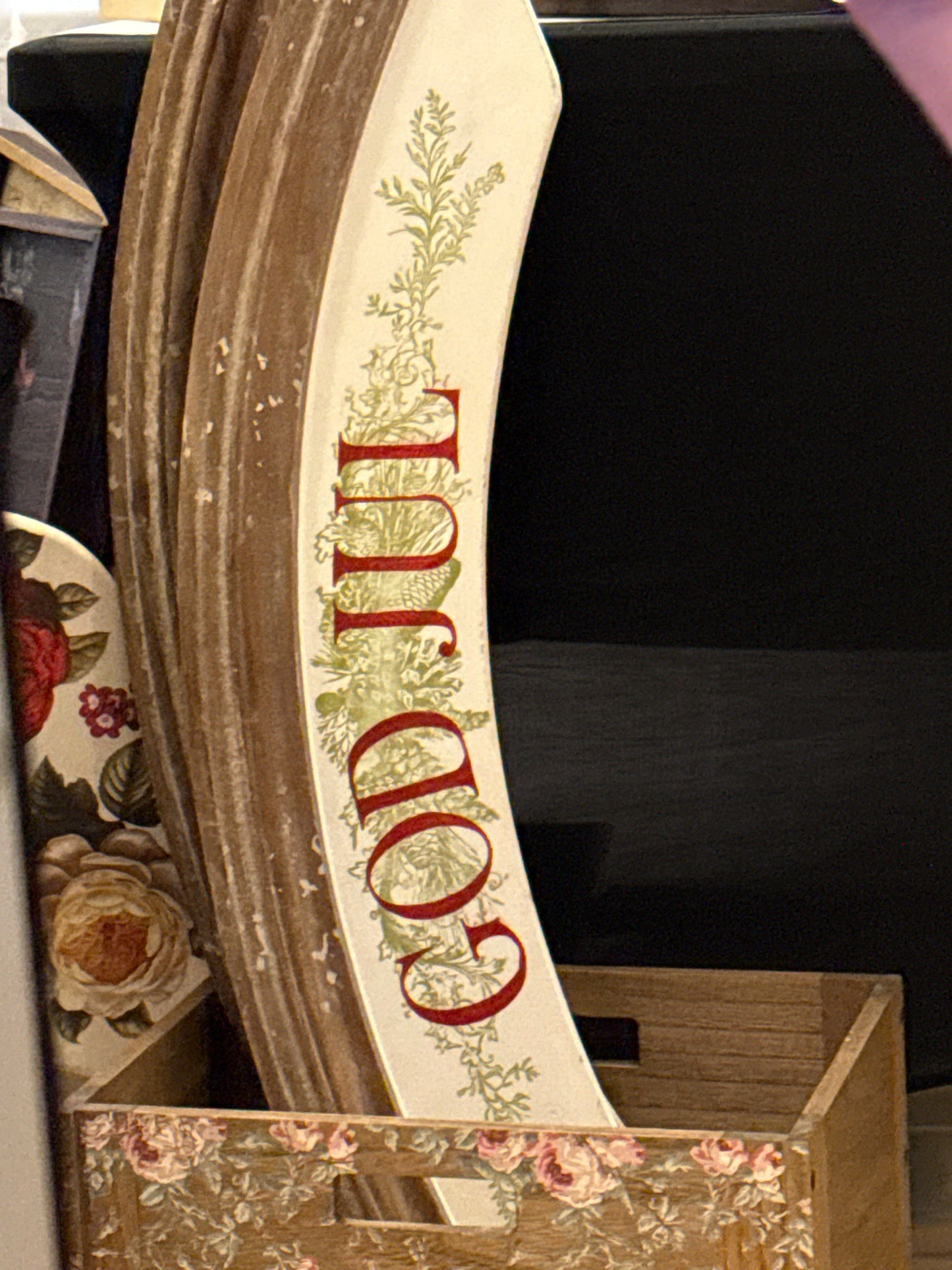 Locker61 Scandinavian Holiday Arches