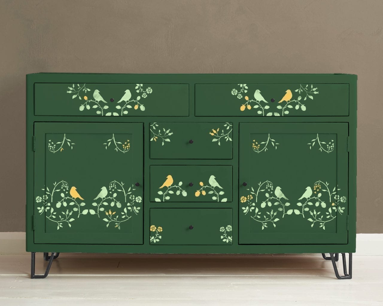 Annie Sloan Countryside Bird Stencil