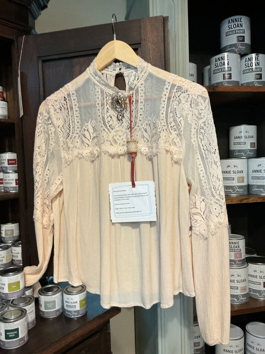 Ivory blouse - long sleeve