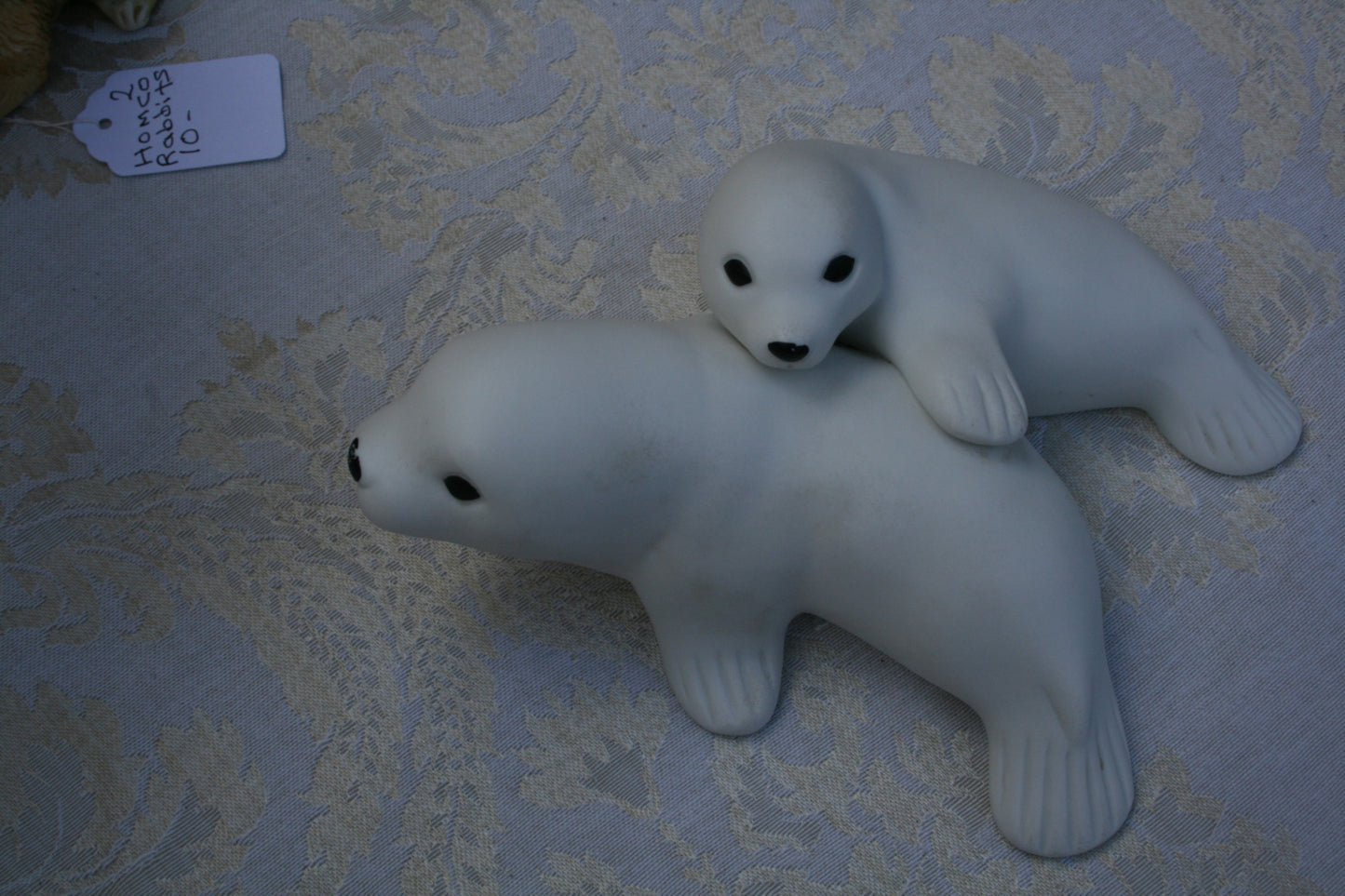 Seals figurine