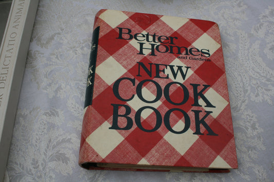 Better homes 1968 Cook Book
