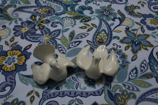 Decorative Vintage doves