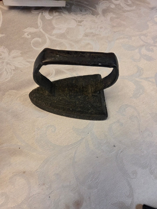 Cast iron sad iron