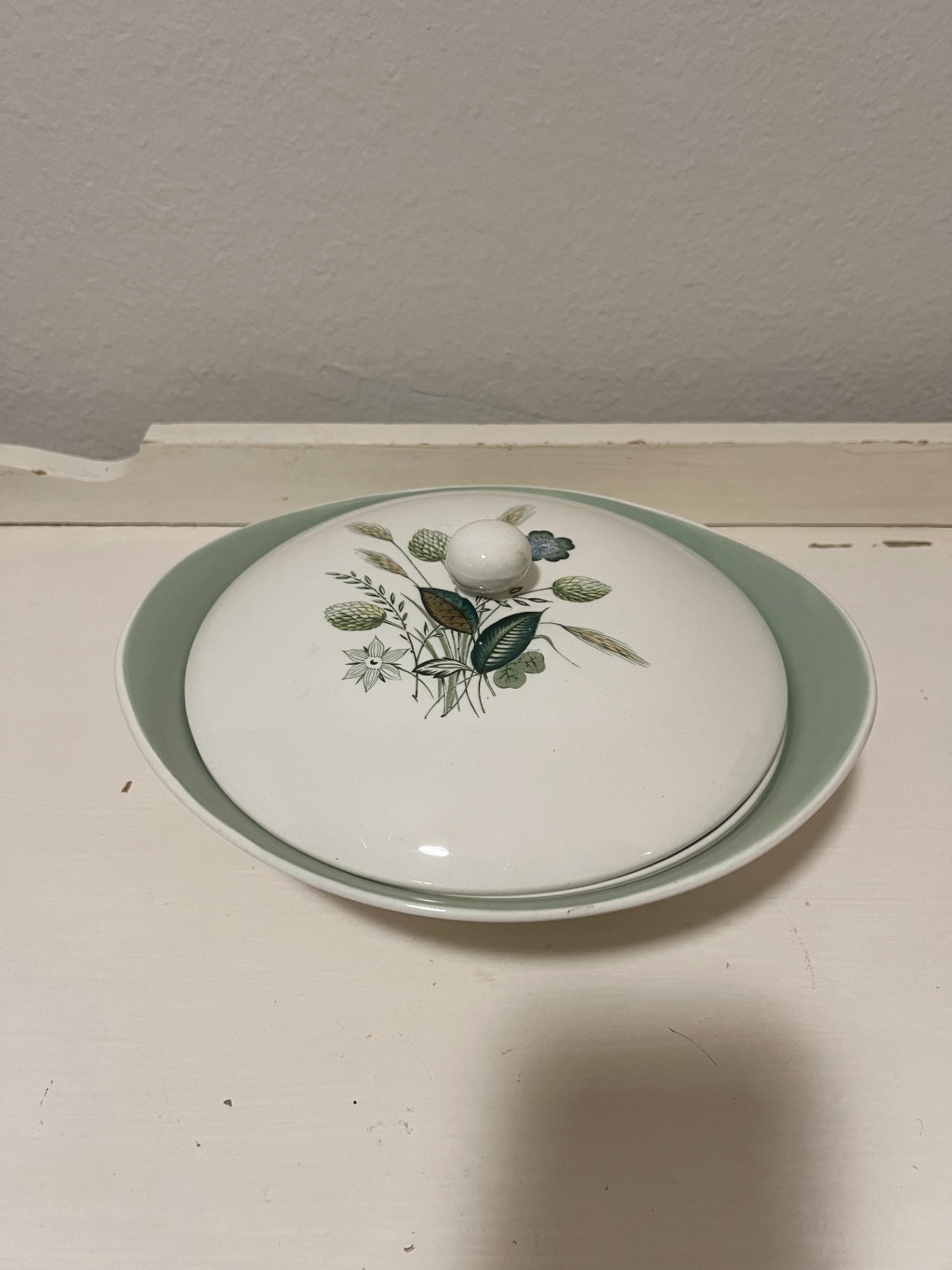Vintage Wood & Sons England Clovelly Serving Dish w/ Lid