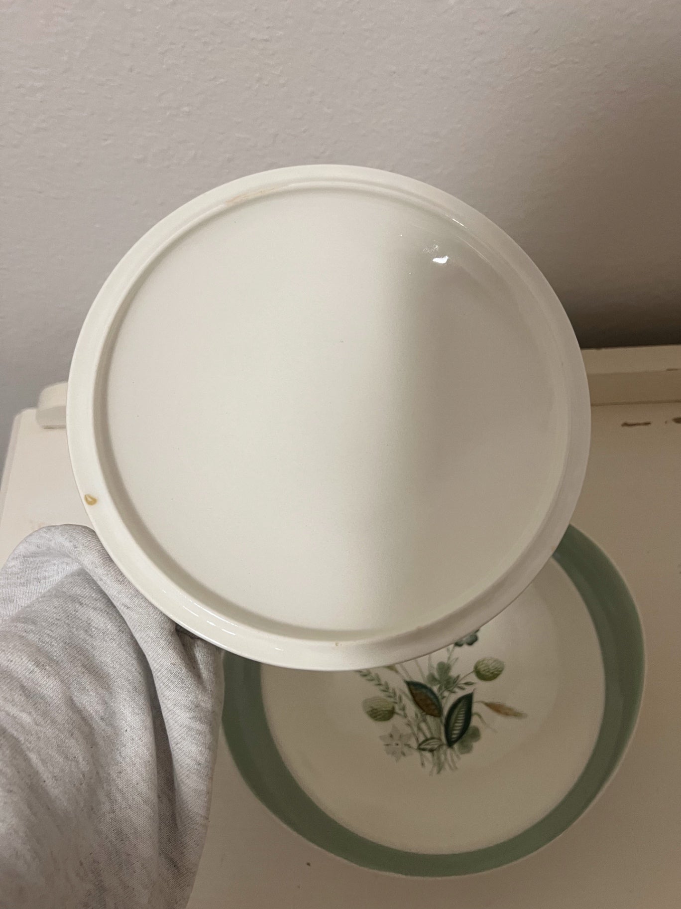 Vintage Wood & Sons England Clovelly Serving Dish w/ Lid