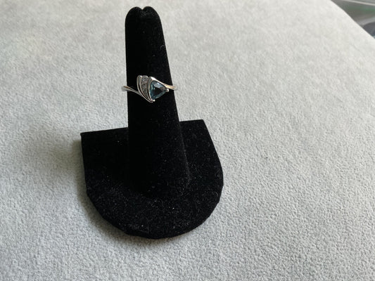 Blue Zircon w/ CZ stones ring. Size 8