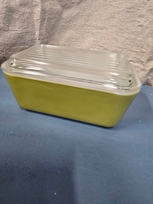 Pyrex green refrigerator dish